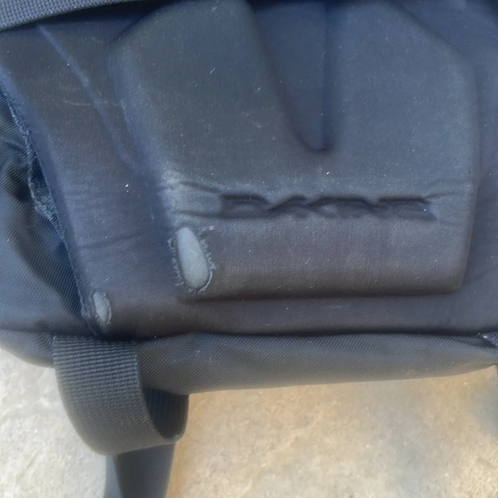 Dakine nomad pack